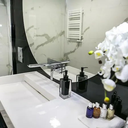 Z Basenem I Widokiem Na Motlawe * Гданьск
