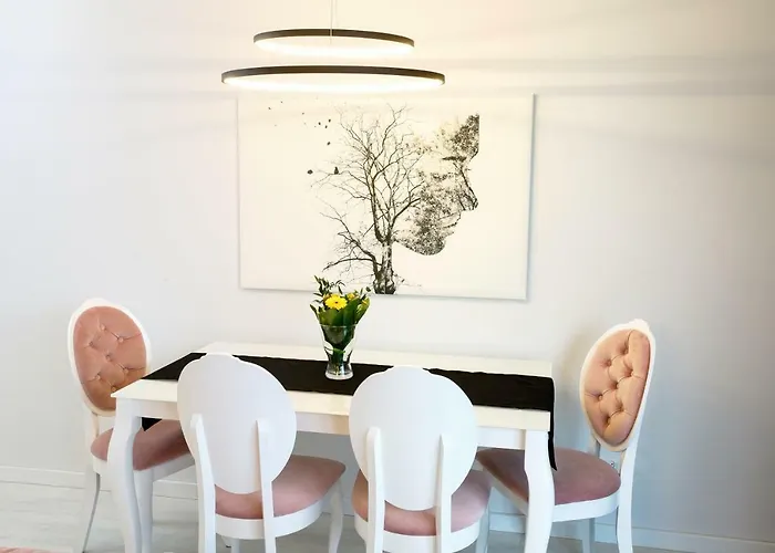 Z Basenem I Widokiem Na Motlawe Apartamento *