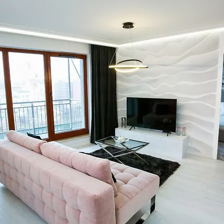 Z Basenem I Widokiem Na Motlawe Lägenhet Gdańsk