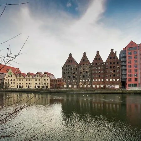 Z Basenem I Widokiem Na Motławę * Gdańsk