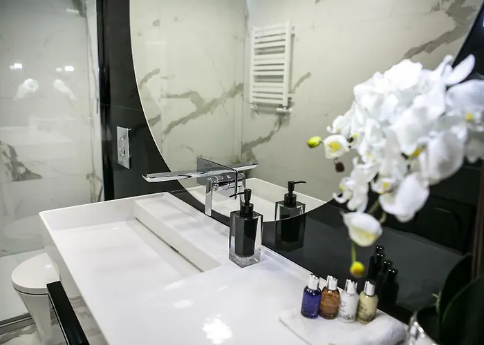 Z Basenem I Widokiem Na Motlawe * 格但斯克