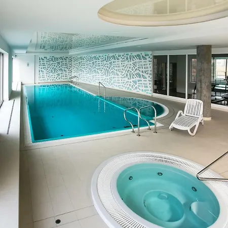 Διαμέρισμα Z Basenem I Widokiem Na Motlawe Γκντανσκ